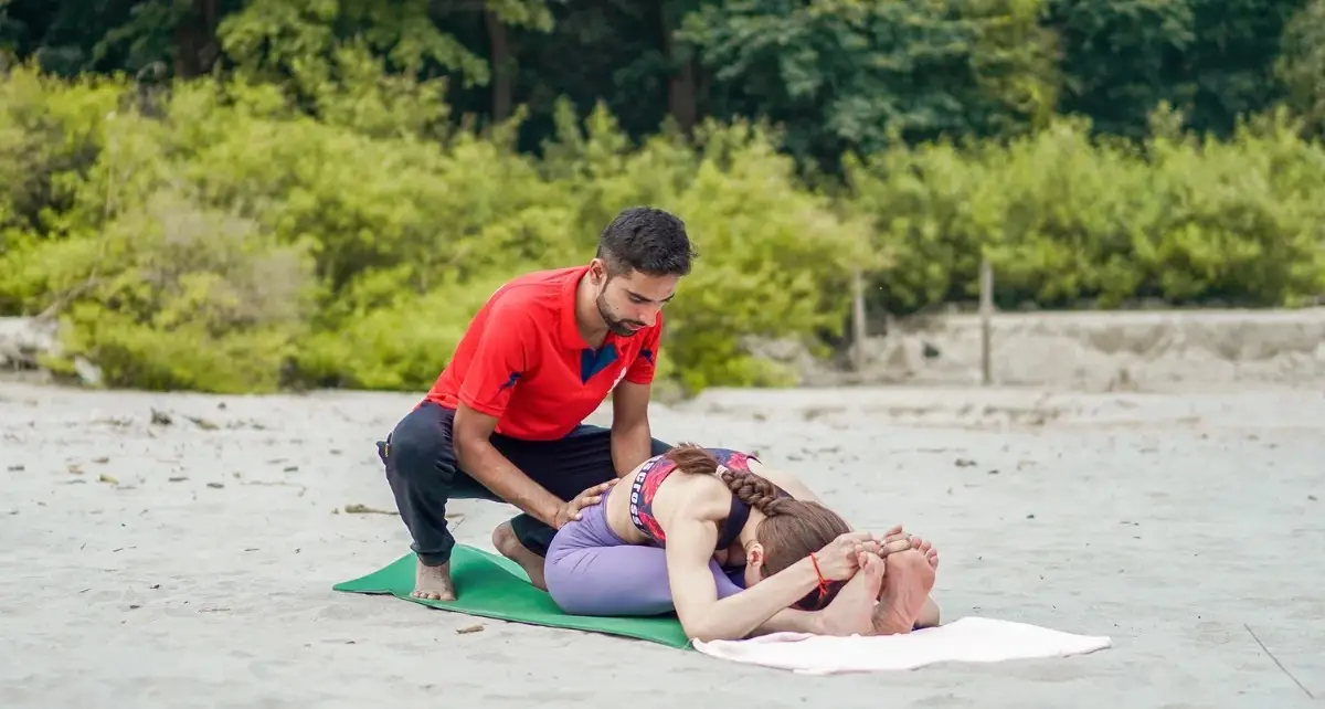 100 Hour Yoga Teacher Training in Rishikesh